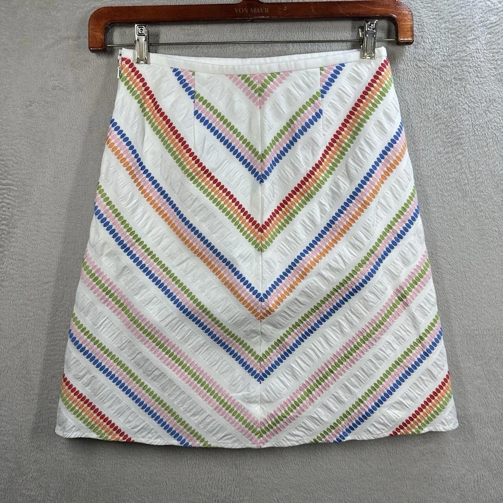 Talbots‎ Women's White Chevron Rainbow Stripe Skirt Sz 4P A Line Knee Length